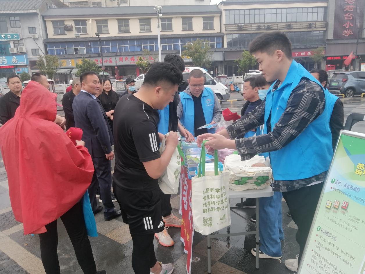 图片44.jpg