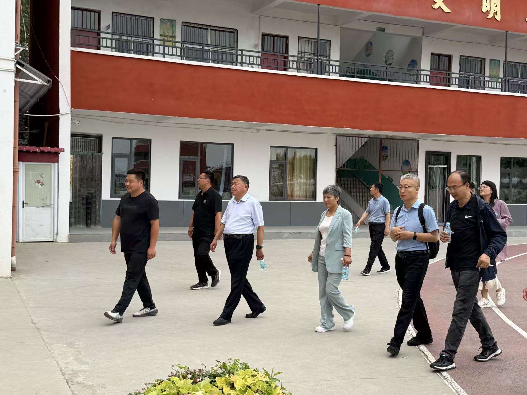 图片6 图片6