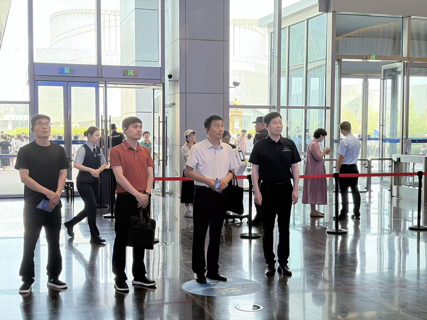 图片4 图片4