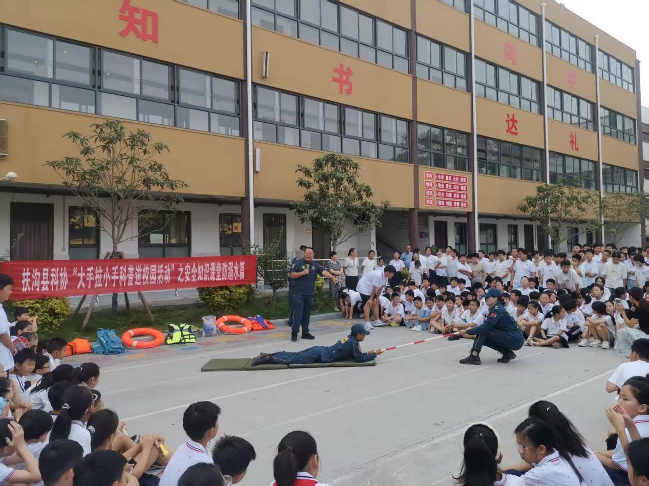 图片1 图片1