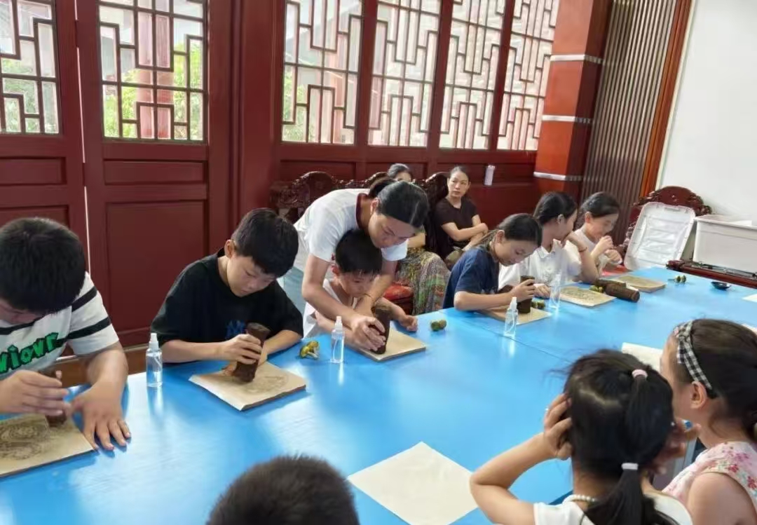 图片2 图片2